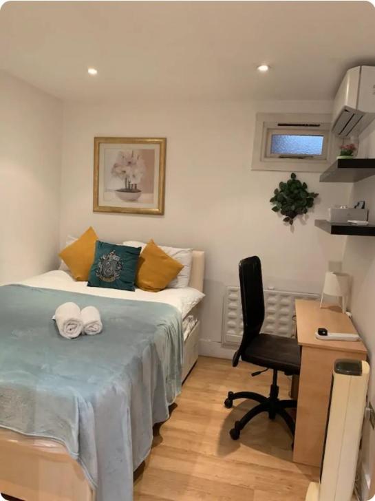 Lovely Private Bedrooms In Euston, Central London Exterior foto